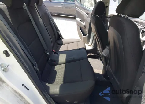 2019 Hyundai Elantra Se из США, поврежденный, VIN 5NPD74LF6KH429153